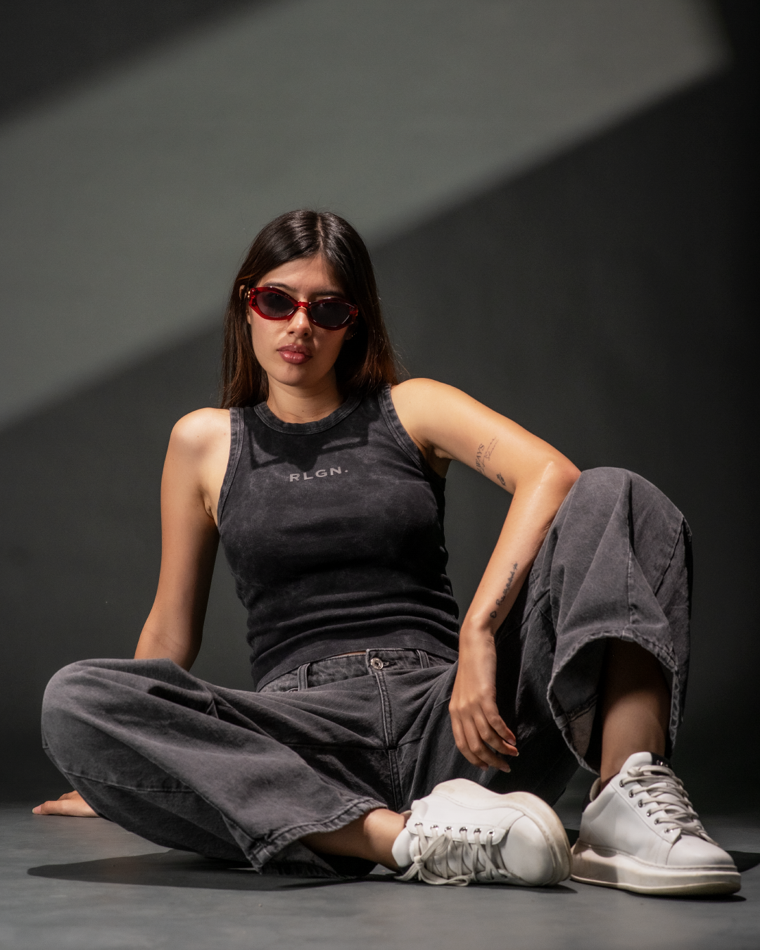 TANK TOP BLACK WASHED