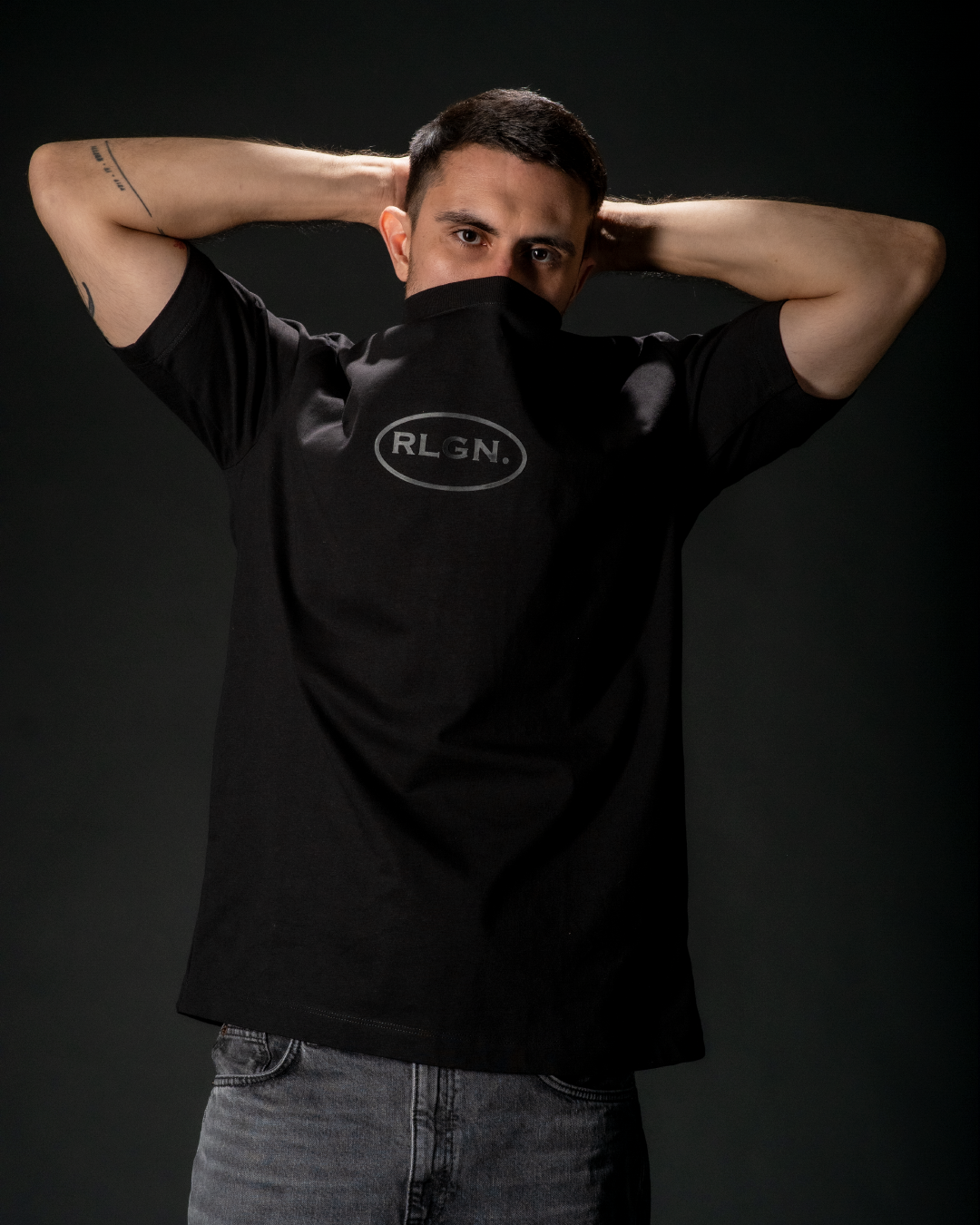 BASIC T SHIRT LOGO BLACK